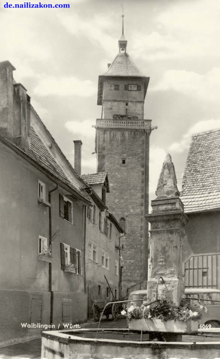 Waiblingen. Hochwachturm und brunnen, 1961