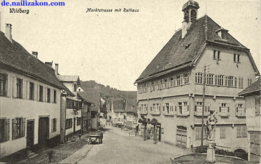 Wildberg. Marktstraße mit Rathaus und Brunnen