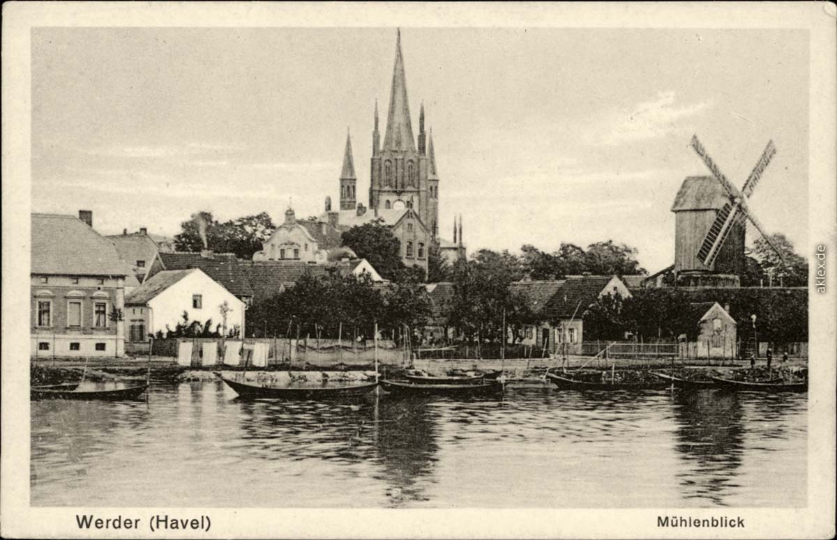 Werder (Havel). Blick auf die Stadt - Anlegestelle und Windmühle, 1922