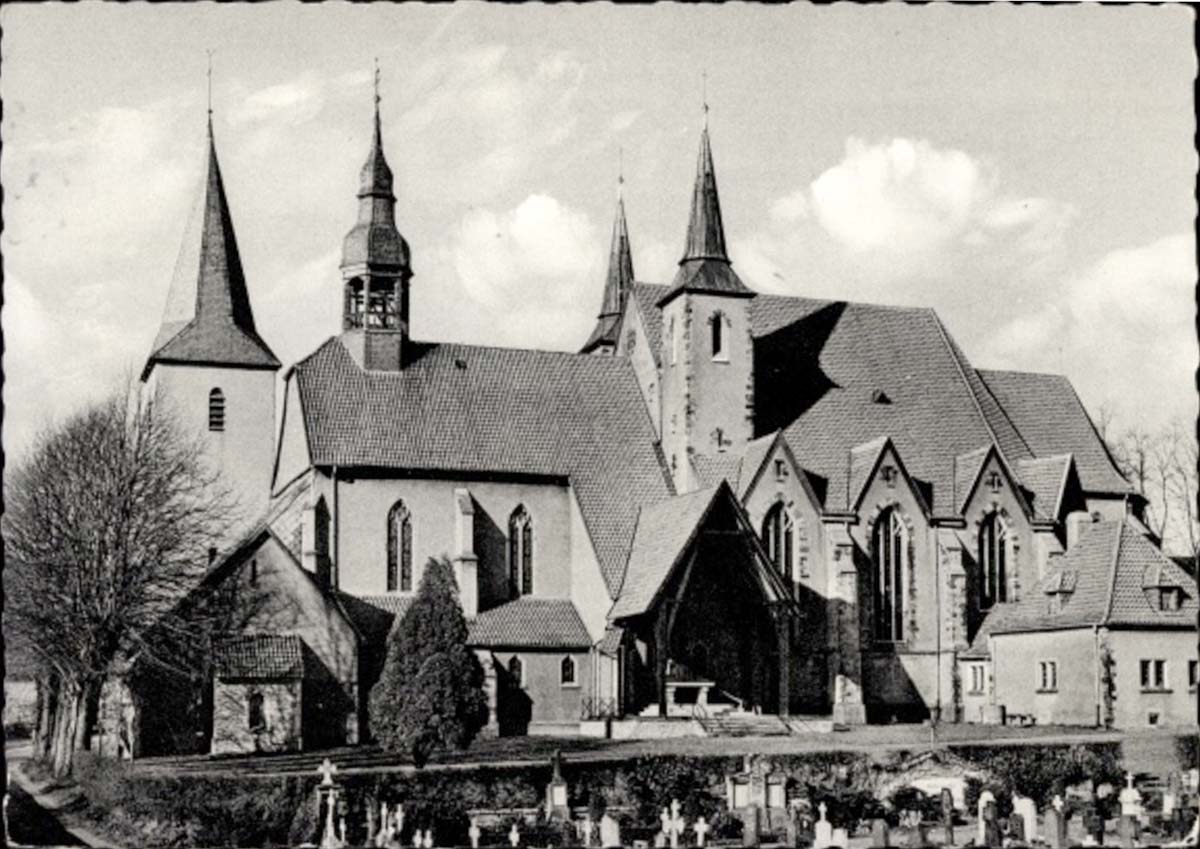 Wallenhorst. Wallfahrtskirche mit Friedhof