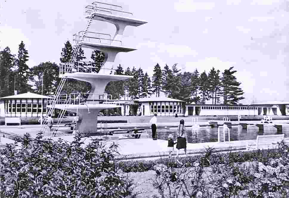 Wolfsburg. Schwimmstadion, 1961