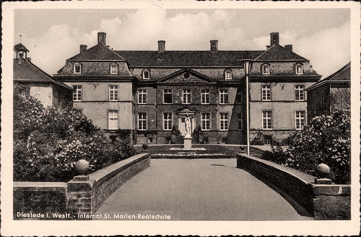 Wadersloh. Diestedde - Internat St Marien-Realschule, 1968