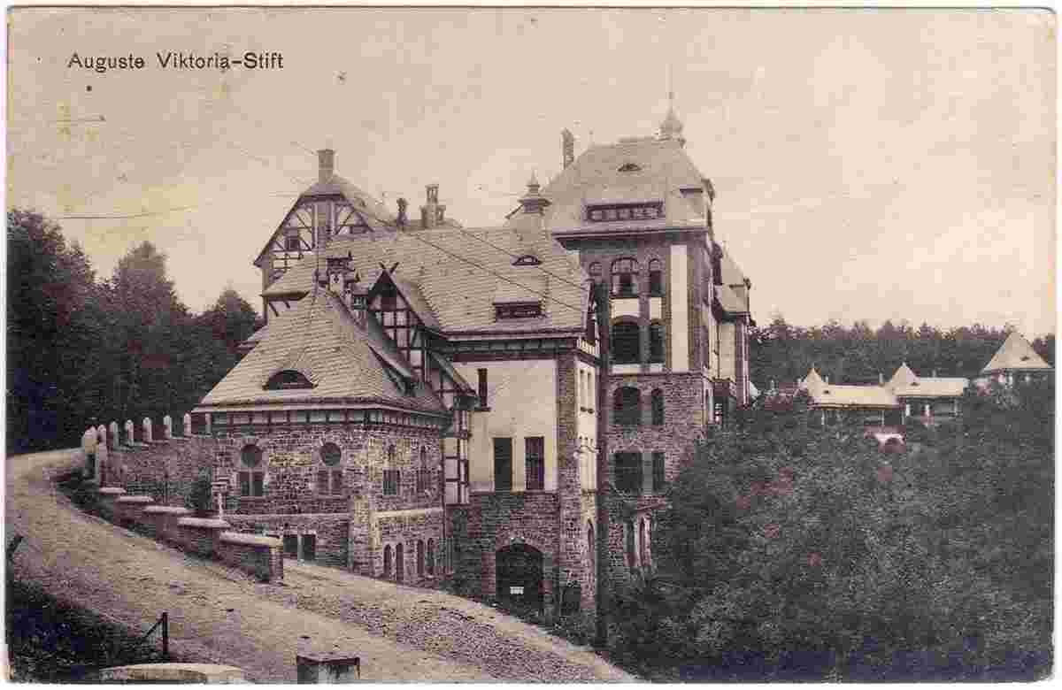 Windeck. Rosbach - Auguste Viktoria-Stift, Kurheim
