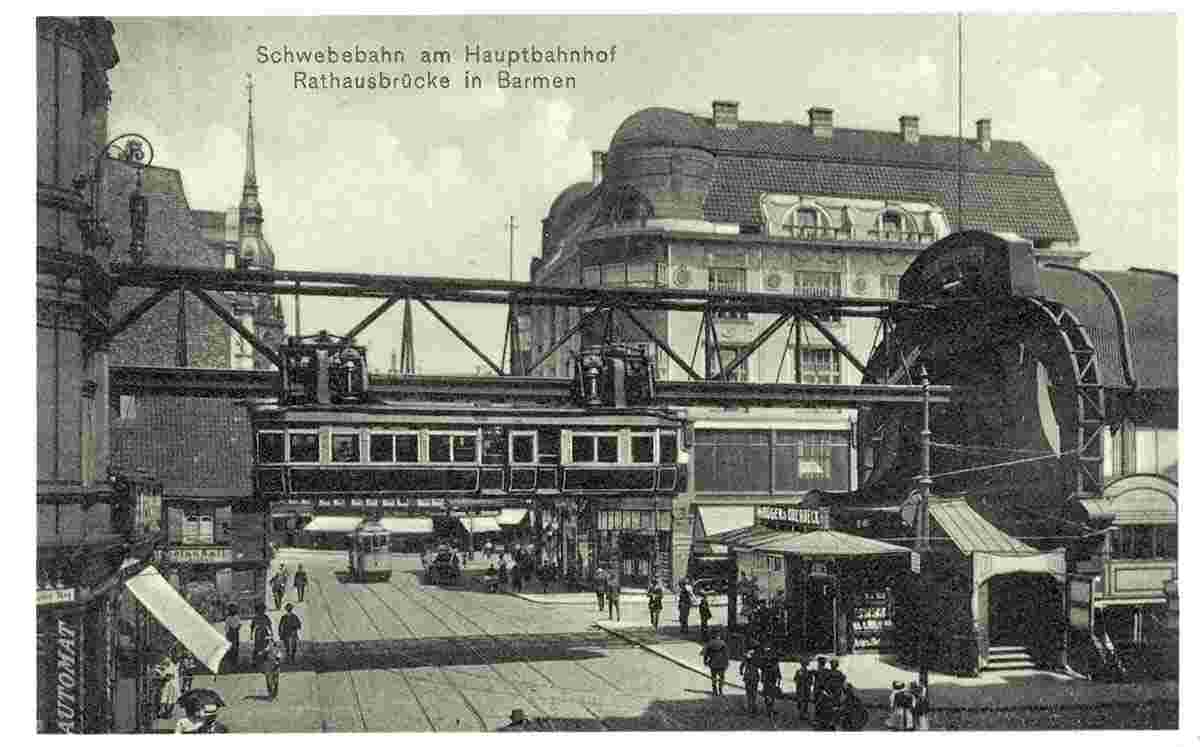 Wuppertal. Rathausbrücke