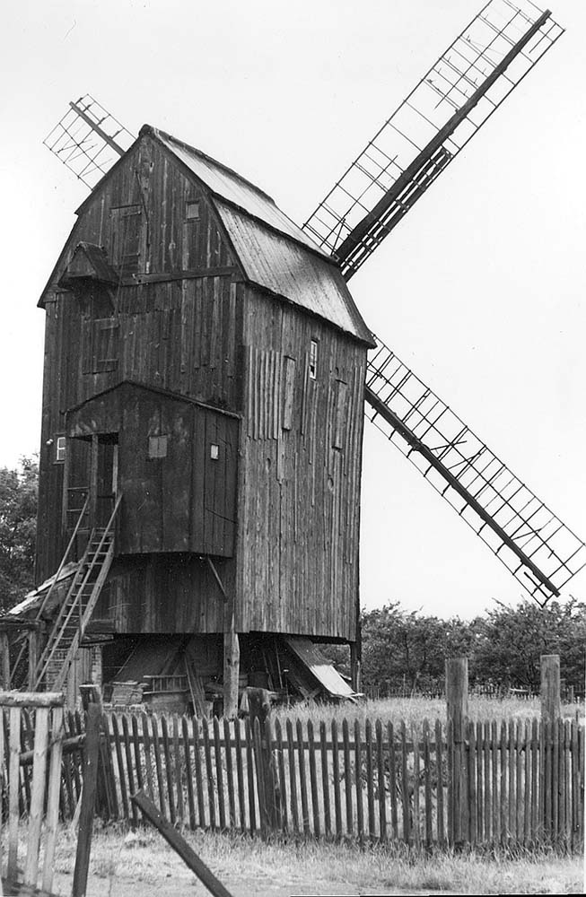 Werben (Elbe). Bockmühle, Baujahr 1824, 1974