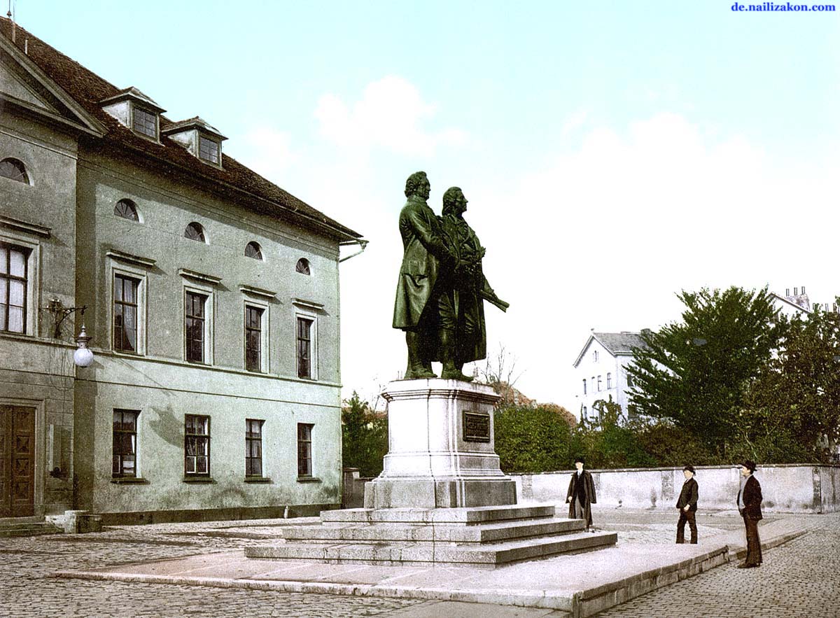 Weimar. Die Goethe- und Schiller-Statue