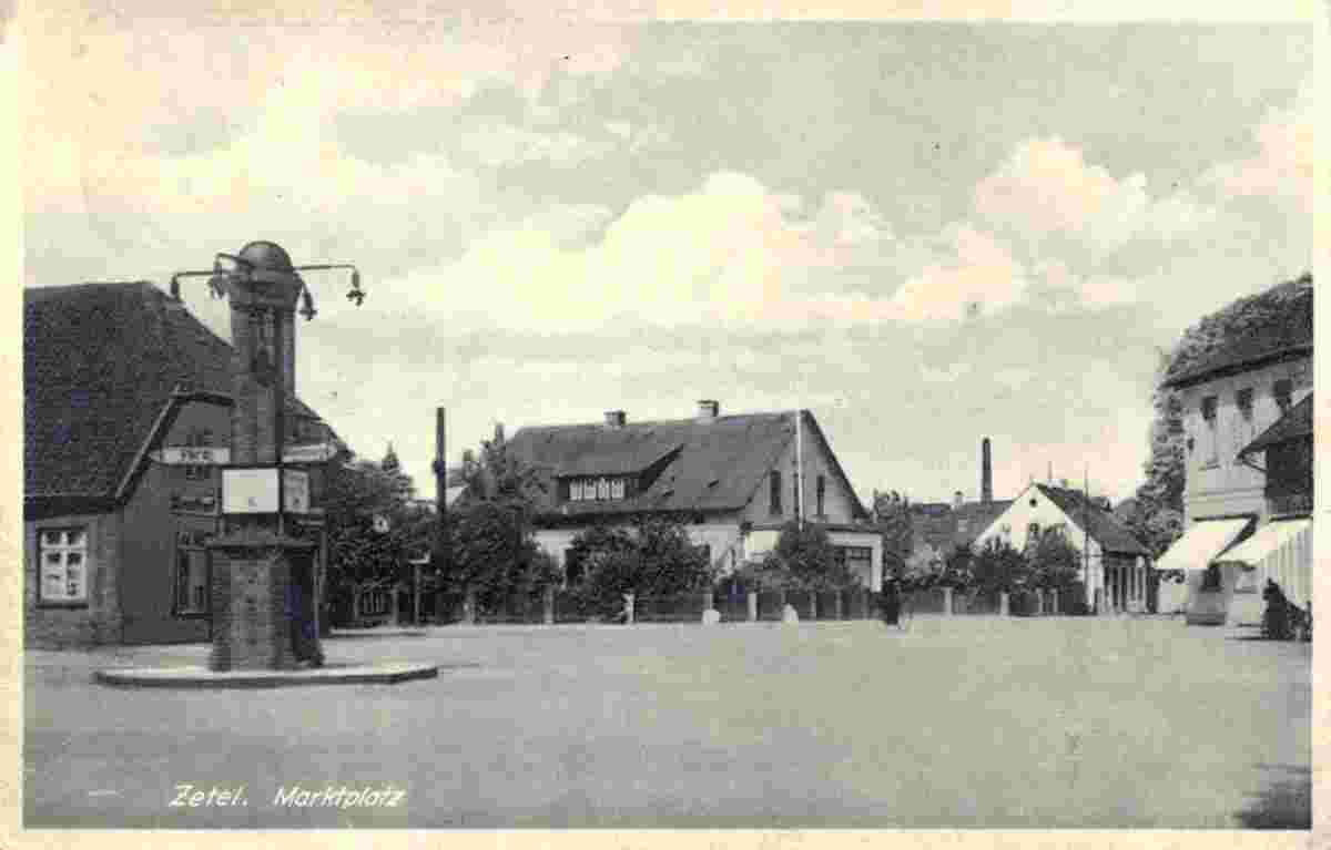 Zetel. Marktplatz mit Wegweiser, 1939